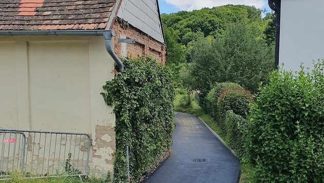 Die Hürden sind beiseite geräumt: Falkenstein bei Poysdorf hat – nach Protesten – nun auch eine „Hauptstraße für Radfahrer“. (Bild: zVg)