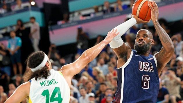 LeBron James and the USA are in the semi-finals as expected. (Bild: EPA)