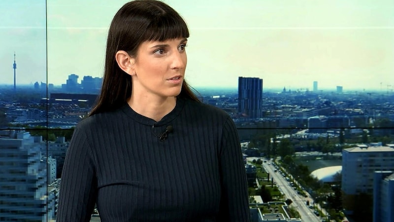 Activist Afra Porsche (Bild: krone.tv)