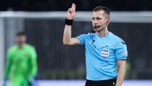 Für Bartosz Frankowski (im Bild) und Tomasz Musal endete die Nacht in der Ausnüchterungszelle.