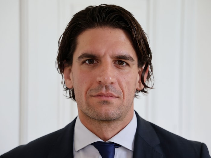 Lawyer Lukas Hruby (Arbacher-Stöger law firm) defends the first accused train fanatic.