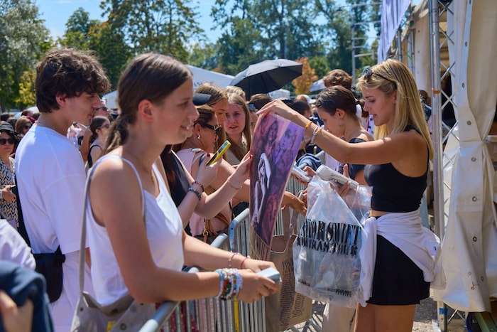 Fans who waited in vain for the concert