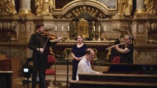 Johannes Wessiepe, Alina Konarska-Schmidt, Silvia Habisch und Matthias Gampe (Bild: Sonnenorchester)