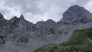 Im Bereich der Lamsenspitze im Karwendel kam es zu dem tragischen Unglück. (Bild: ZOOM Tirol)