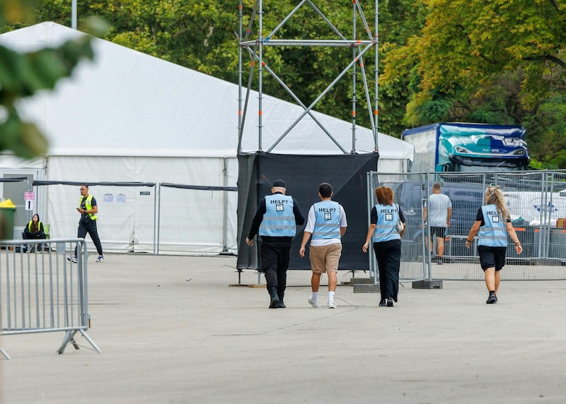 Swift fans are hardly to be seen on site. (Bild: APA/FLORIAN WIESER)