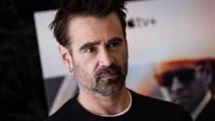 Colin Farrell hat zu Ehren seines Sohnes, der an dem Angelman-Syndrom leidet, eine Stiftung gegründet. (Bild: APA/AFP/ETIENNE LAURENT)