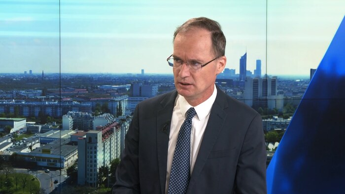 Professor of Russian history at the university Wolfgang Müller