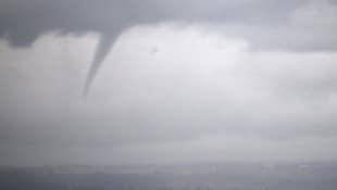 Bei Trichterwolken (Symbolbild) handelt es sich um Vorstufen eines Tornados.