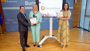 Landeshauptmann-Stellvertreterin Astrid Eisenkopf, Landesrätin Daniela Winkler und ...