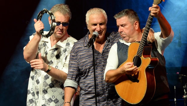 Hans Krankl (Mitte) spielt als Johann K. mit seiner Band Monti Beton auf der Innsbrucker Nordkette. (Bild: Amanda Clare Peniston-Bird)