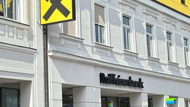 With the expansion of the head office in Oberwart, Raiffeisenbezirksbank Oberwart is closing four branches. (Bild: Christian Schulter/Christian schulter)