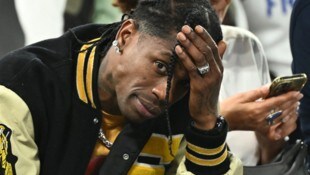 Rapper Travis Scott wurde nach einer Schlägerei in einem Luxushotel in Paris festgenommen.