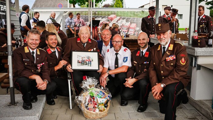 Willi Wagner celebrates with his comrades