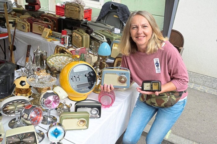 Radios aus jedem Jahrzehnt hat Ilse.