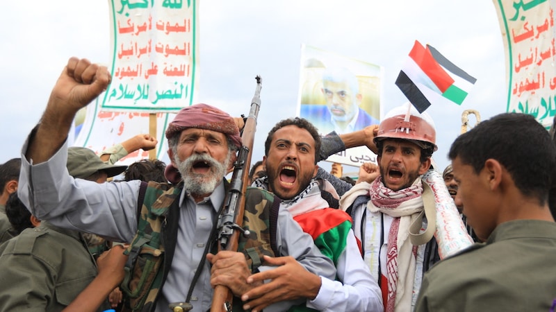 Protestmarsch in Sanaa (Bild: AFP/APA/Mohammed Huwais)