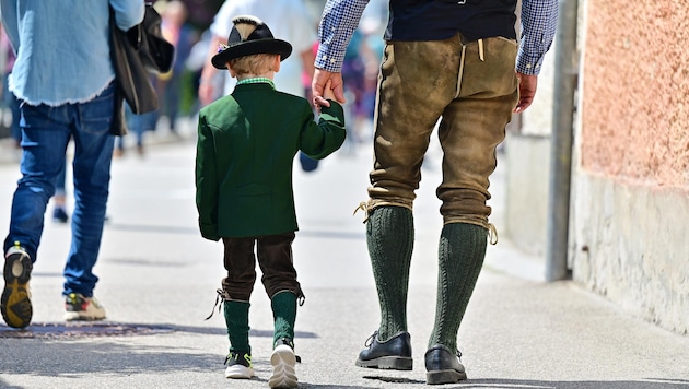 Von dieser Idealvorstellung ist der Vater noch weit entfernt (Bild: Wolfgang Spitzbart)