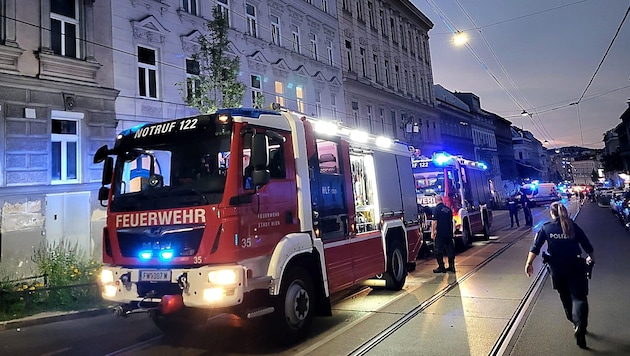 Der Bewohner erlitt Verbrennungen zweiten Grades.  (Bild: APA/STADT WIEN/BERUFSFEUERWEHR WIEN)