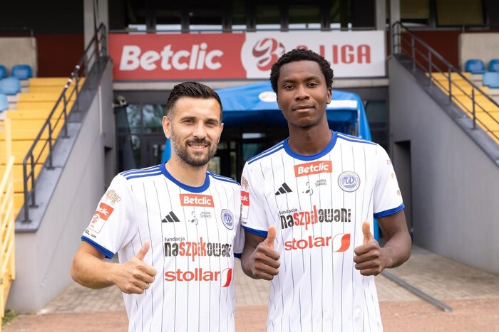 Maciej Makuszewski (li.) wollte Obidimma unbedingt verpflichten.