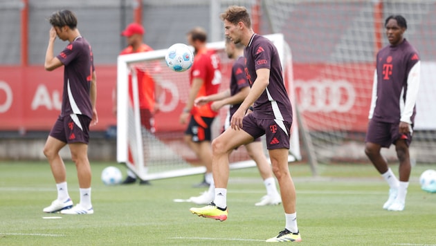 What's next for Leon Goretzka (center) at Bayern? (Bild: AFP/APA/Michaela STACHE)