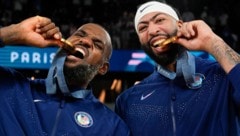 LeBron James und Anthony Davis begeisterten die Basketball-Fans (Bild: Copyright 2024 The Associated Press. All rights reserved)