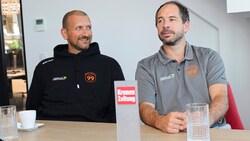 99ers-Sportdirektor Philipp Pinter (li.) und Trainer Harry Lange bekamen Verstärkung aus Kanada. (Bild: Jauschowetz Christian/Christian Jauschowetz)