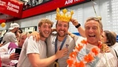 Gold-Held Valentin Bontus wurde von den Fans am Wiener Flughafen gefeiert.  (Bild: zVg.)