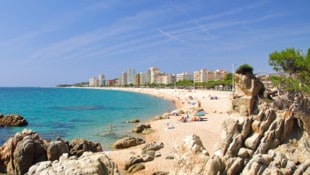 Der Platja d Aro an der Costa Brava (Bild: stock.adobe.com/travelpeter - stock.adobe.com)