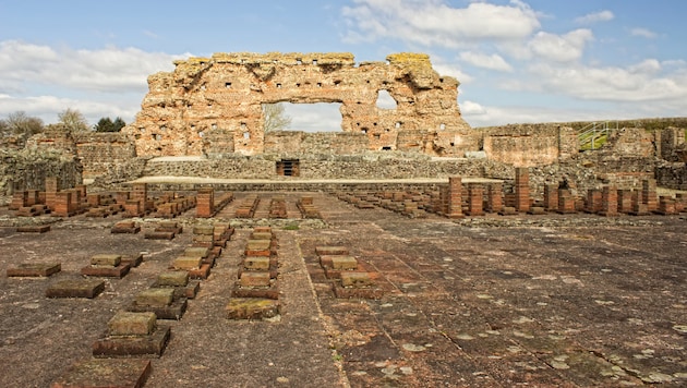 Bei ihren Arbeiten in Wroxeter sind Archäologen auf das Mosaik gestoßen. (Bild: stock.adobe.com/Sigitas Duoblis, stock.adobe.com)