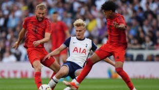 Konrad Laimer (links im Bild bei Bayerns Testmatch gegen Tottenham am vergangenen Samstag)