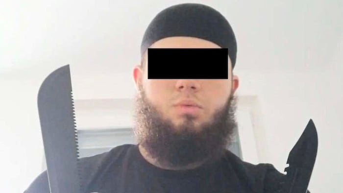 Der Hauptverdächtige Beran A. gab sich den Kampfnamen „Mo“ in Anspielung auf den Propheten ...