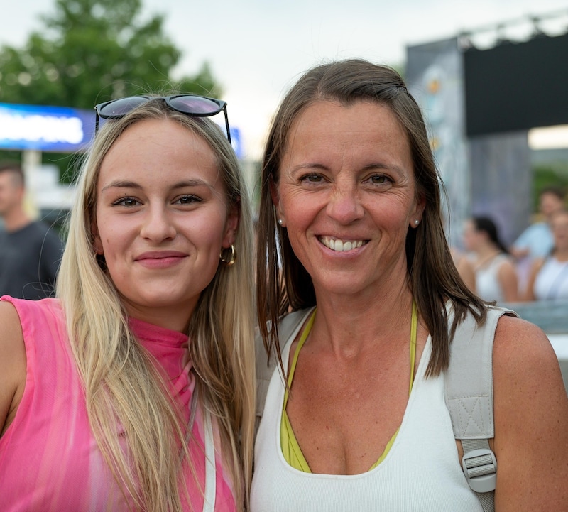 Birgit und Emma waren aus Oberösterreich angereist. (Bild: Molnar Attila)