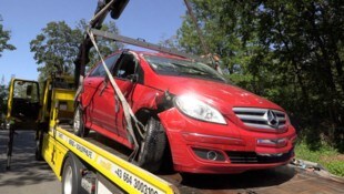 Arg in Mitleidenschaft gezogen wurde der Mercedes.
