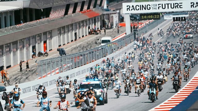 The mopeds conquered the ring. (Bild: Pail Sepp/Sepp Pail)