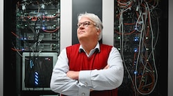 Hochreiter in seinem Reich – dem Labor für Artificial Intelligence am Institute of Technology ...