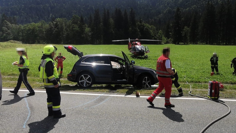 Auch ein Notarzthubschrauber war vor Ort. (Bild: FF Heiterwang, Krone KREATIV)