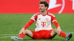 Thomas Müller zeigte sich nach dem Spiel bestens gelaunt. (Bild: AFP/APA/MICHAELA REHLE)