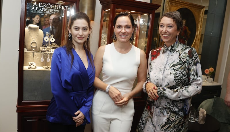 From left: Deleila Piasko, Verena Altenberger and Ursula Strauss (Bild: Markus Tschepp/Tschepp Markus)