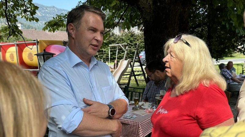 Babler spoke to the voters in Bad Goisern. (Bild: Loy Robert/Robert Loy)