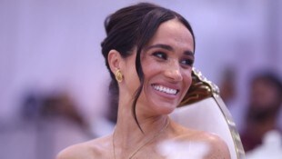 Meghan und ihr Ehemann Prinz Harry (39) waren auf Einladung von Vizepräsidentin Francia Márquez ...