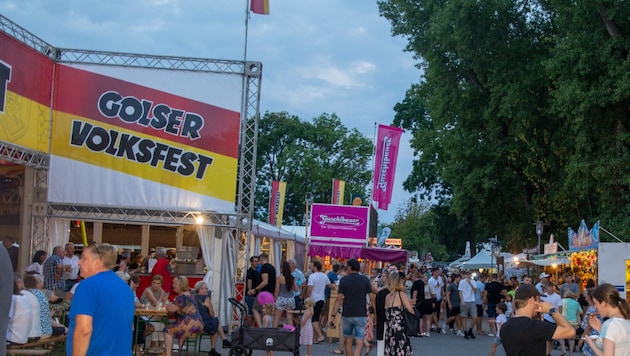 Der Vergnügungspark am Golser Volksfest war bestens besucht.  (Bild: Charlotte Titz)