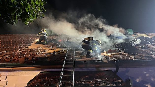 Mitten in der Nacht mussten die Feuerwehrleute abermals ausrücken. (Bild: FF Ludersdorf)