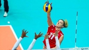 Monika Chrtianska möchte sich mit den ÖVV-Frauen für die Volleyball-EM 2026 qualifizieren. (Bild: GEPA/GEPA pictures)