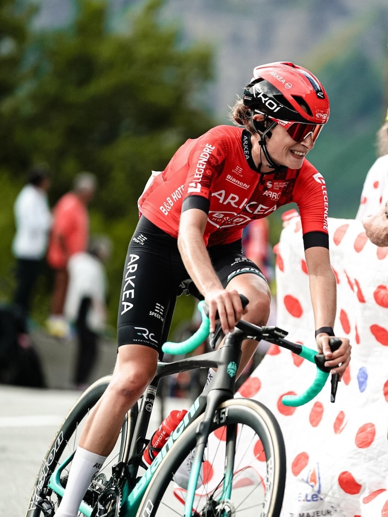 Cavallar beendete ihre erste Tour de France Femmes auf Gesamtrang 22. (Bild: arkeabbhotels/Instagram)