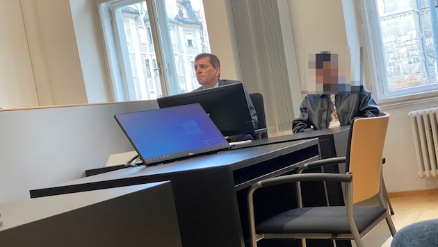 On Tuesday, there was a lot of confusion surrounding the circumstances surrounding the defendant's threat. (Bild: Dorn Chantall/Krone KREATIV)