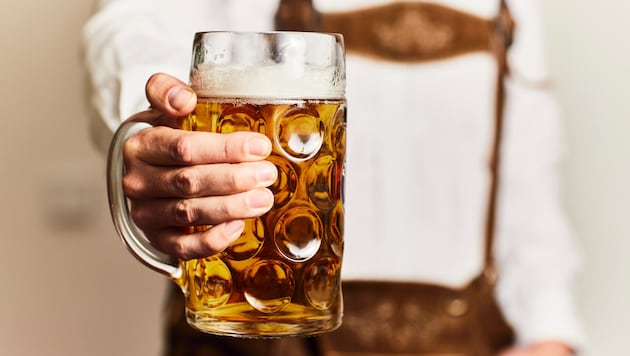 The taste of beer drinkers is changing. Is the "sober" era dawning? (Bild: Maria Fuchs - stock.adobe.com)