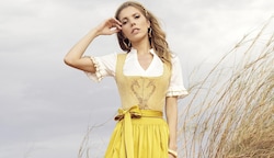 Victoria Swarovski shootete die neue Kollektion in der Wüste (Bild: Krüger Dirndl)