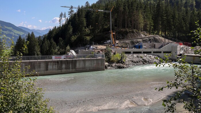 Die Wildbach- und Lawinenverbauung errichtete im Taleingang eine neue Wildbachsperre.