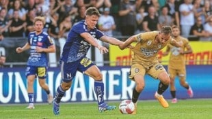 Lovro Zvonarek (re.) hat gegen Altach seinen privaten „Fanclub“ im Stadion dabei. (Bild: GEPA/GEPA pictures)