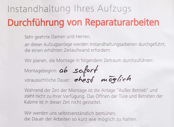Diese Info wurde im Stiegenhaus angebracht