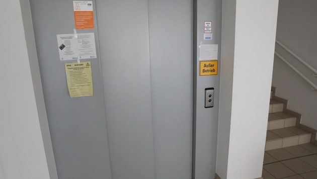 A defective elevator is causing displeasure among the tenants (symbolic image). (Bild: Martin Jöchl)